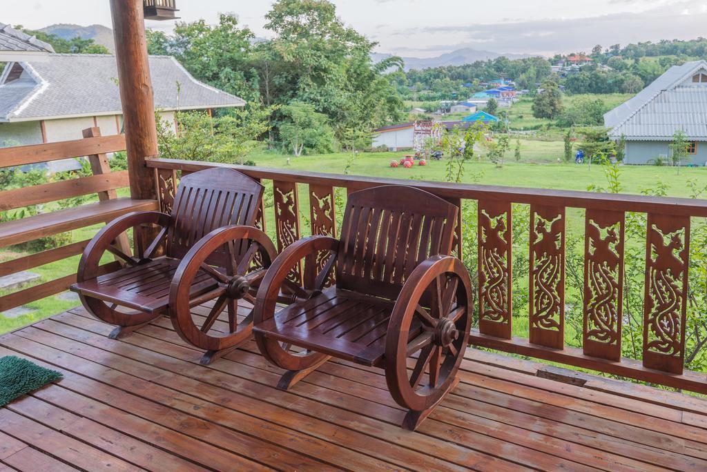 Happy House Backpackers Hostel Pai Luaran gambar